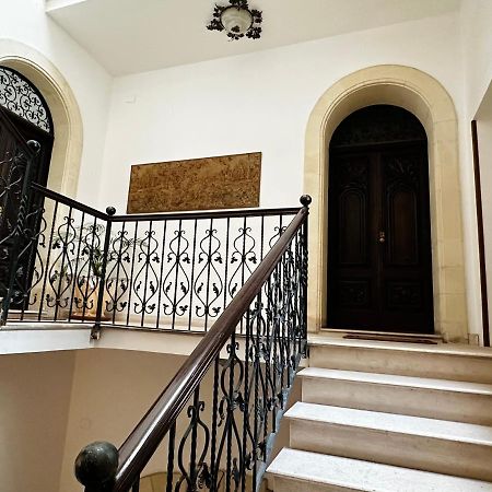 Elegante Appartamento Nel Cuore Del Barocco Lecce Buitenkant foto