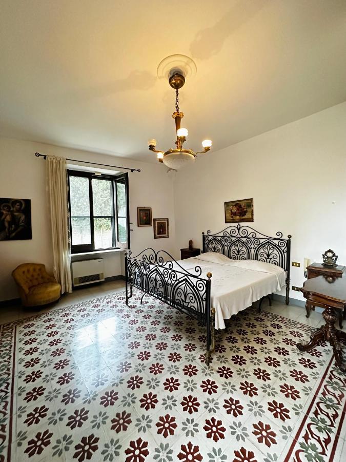 Elegante Appartamento Nel Cuore Del Barocco Lecce Buitenkant foto