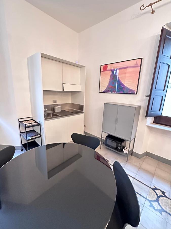 Elegante Appartamento Nel Cuore Del Barocco Lecce Buitenkant foto